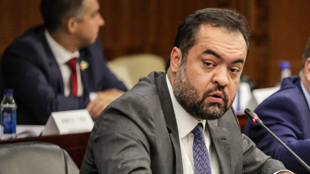 MPRJ ajuíza ação contra governo Cláudio Castro por abandono das escolas estaduais | Diário Carioca Governador Cláudio Castro - Foto: Divulgação/Governo do Rio de Janeiro