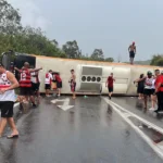Acidente com ônibus que levava torcedores do Flamengo/Reprodução