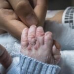 Rio sanciona lei que assegura sepultamento digno para bebês natimortos