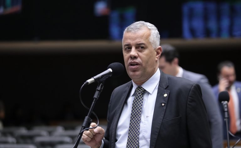 O deputado Evair Vieira de Melo