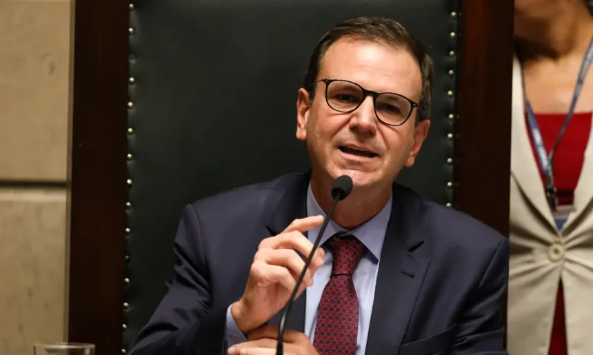 PL vai apoiar Eduardo Paes ao governo do Rio dependendo do palanque para Tarcísio | Diário Carioca Eduardo Paes