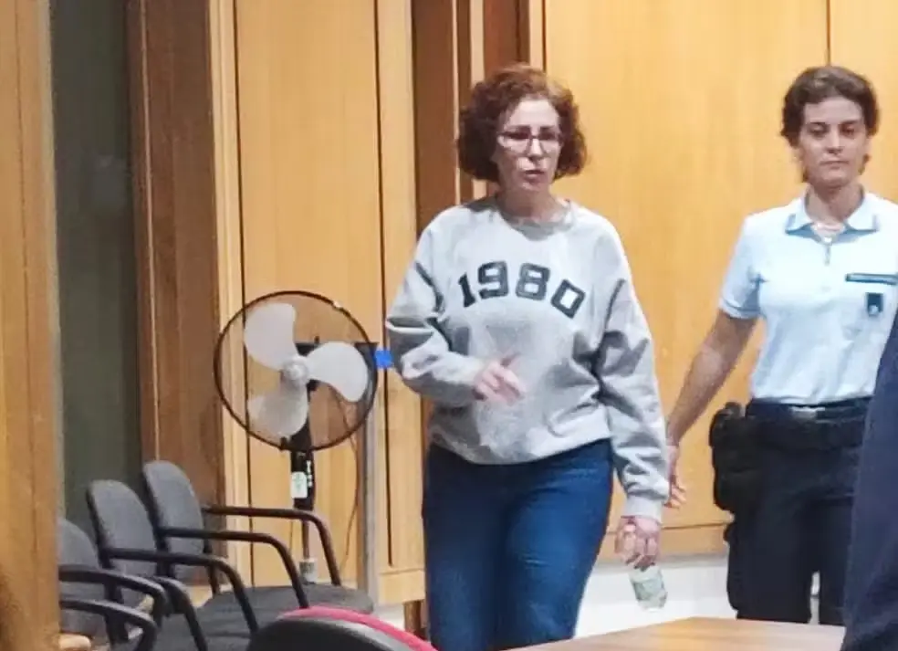 Carla Zambelli inicia greve de fome na Itália e ameaça ministro da Justiça que decidirá sobre extradição | Diário Carioca A deputada licenciada Carla Zambelli no Tribunal de Apelações de Roma, na Itália. Foto: Reprodução/TV Globo