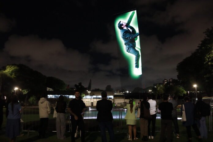 Leapmotor amplia campanha de estreia no Brasil com intervenção aérea inédita em São Paulo