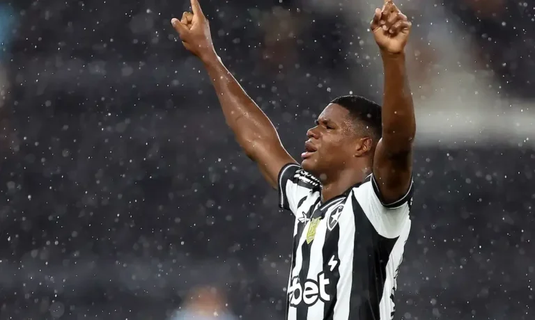 © Vítor Silva/Botafogo/Direitos reservados