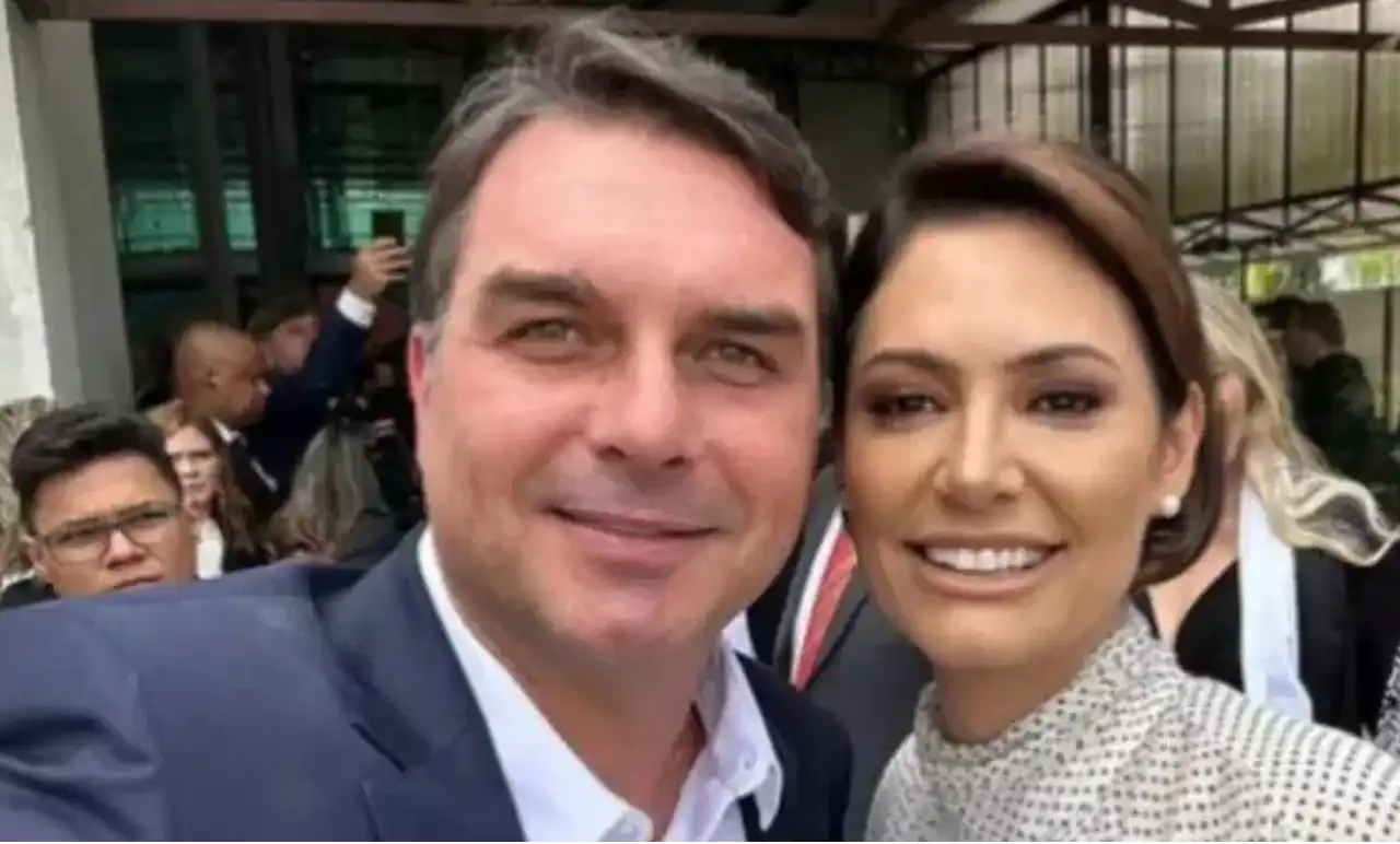 Flávio e Michelle Bolsonaro