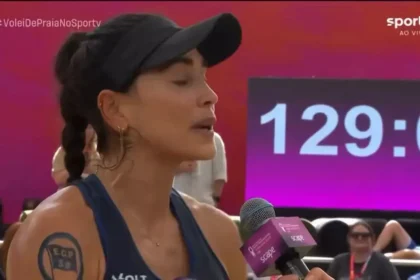 A jogadora de vôlei Carol Solberg – Reprodução/sportv