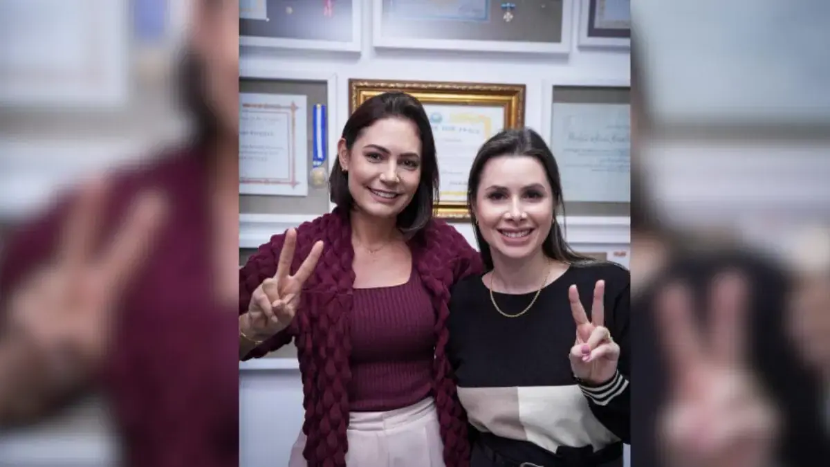 Michelle Bolsonaro e Carol De Toni. Foto: reprodução