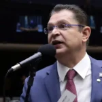 Sóstenes Cavalcante chama Moraes de psicopata