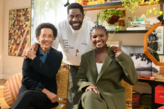 Zileide Silva, Lázaro Ramos e Kenya Sade no primeiro episódio da temporada especial de “Espelho”. Créditos: Ana Paula Amorim