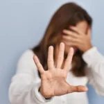 DataSenado: 3,7 Milhões de Vítimas de Violência; 71% dos Casos na Frente de Crianças