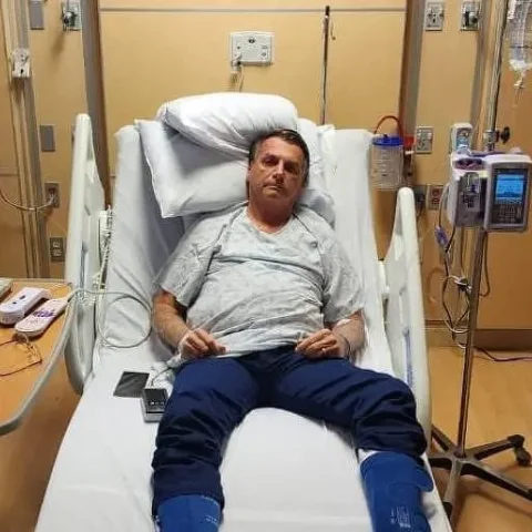 O ex-presidente Jair Bolsonaro em hospital. Foto: Reprodução
