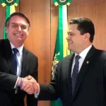 Jair Bolsonaro, ao lado de Davi Alcolumbre Foto: Senado Federal