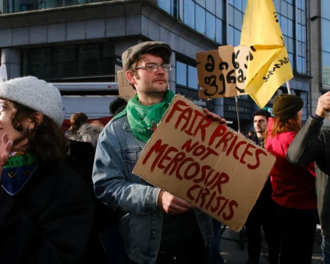 A pressão do campo escancara o custo político das decisões tomadas em Bruxelas.