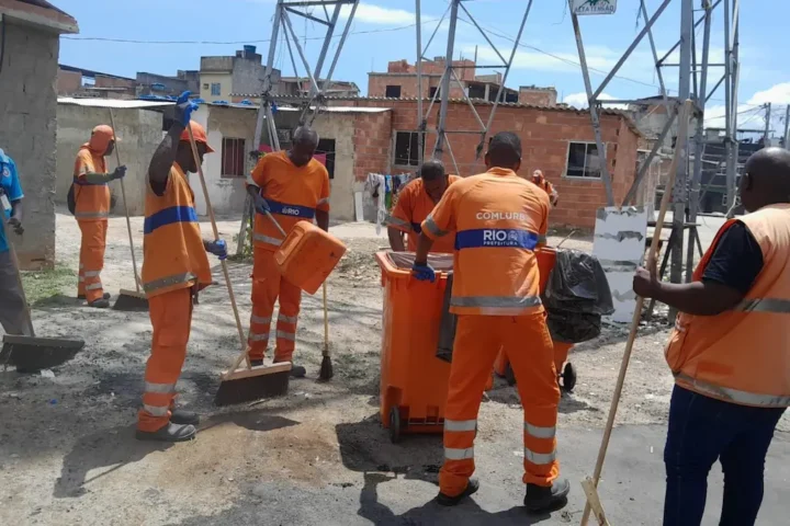 Prefeitura do Rio leva o programa 'Comunidade de Responsa' para Manguinhos