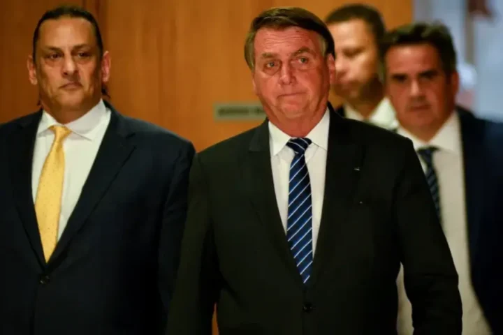 Jair Bolsonaro ao lado de Frederick Wassef. Foto: Divulgação
