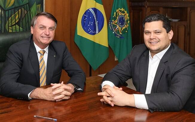 Davi Alcolumbre diz que Casa Alta não reterá proposta se a Câmara aprovar texto ainda neste ano