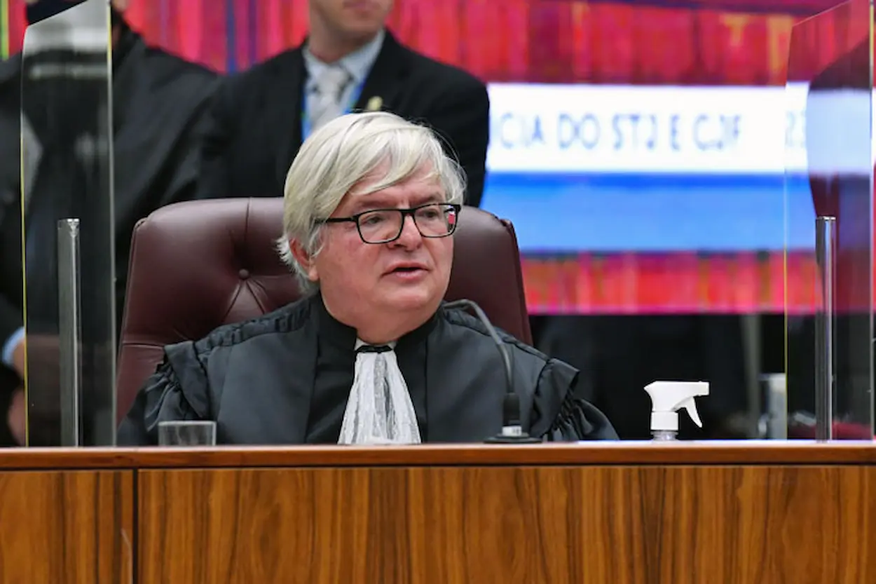 Em entrevista, o presidente do STJ, Herman Benjamin, afirmou que a investigação da PF sobre venda de decisões pode ter conexão com o crime organizado.