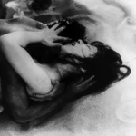 Cena de A Mulher da Areia, do diretor Hiroshi Teshigahara, vencedor do Prêmio do Júri do Festival de Cannes de 1964