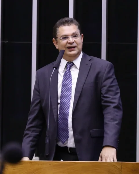 O deputado bolsonarista Sóstenes Cavalente (PL-RJ). Foto: Najara Araújo/Agência Câmara