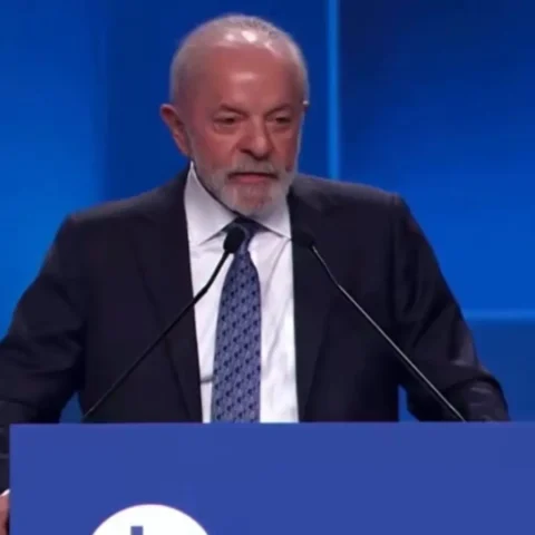 O presidente Luiz Inácio Lula da Silva no lançamento do “SBT News”, em São Paulo