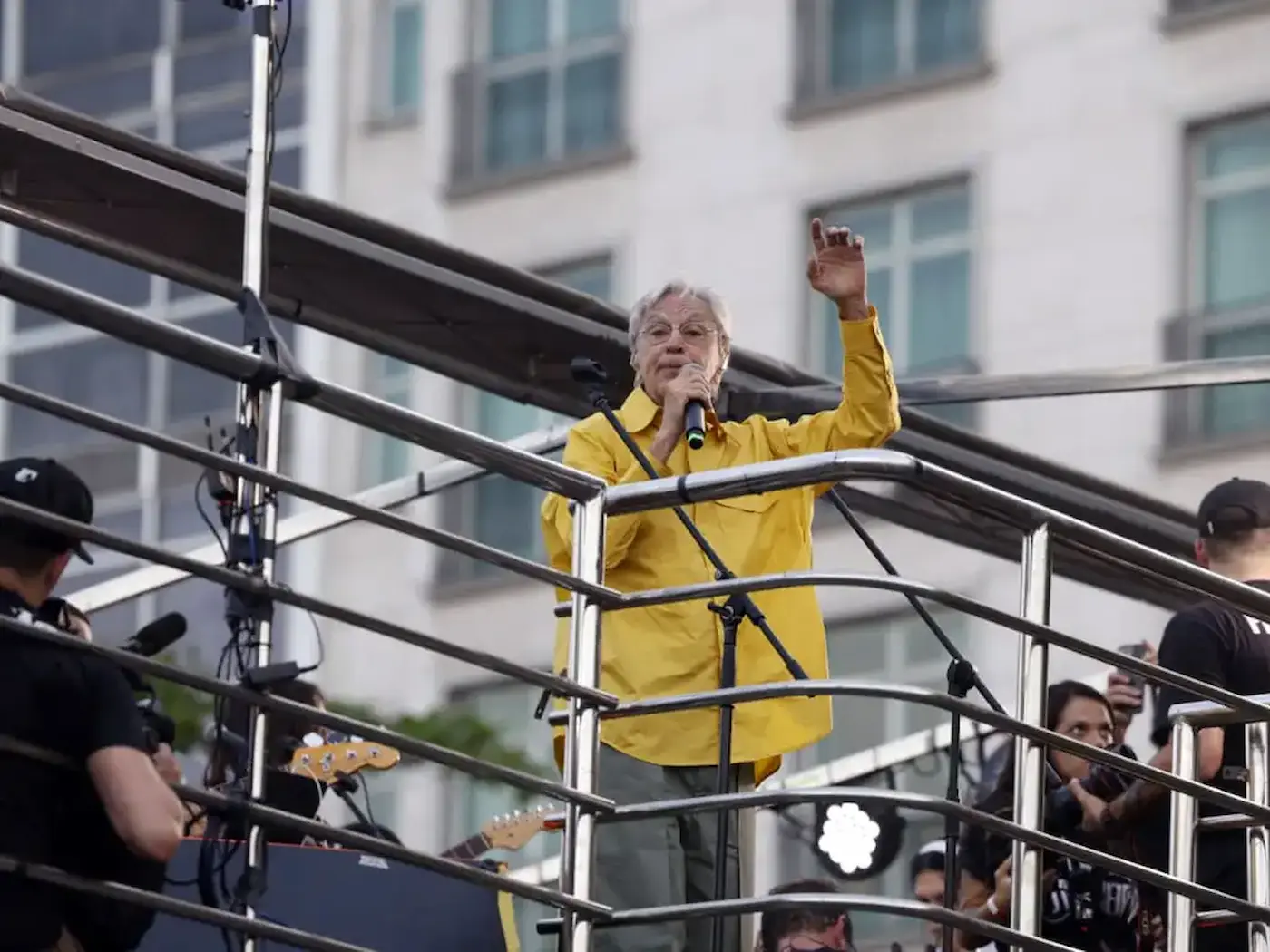 Rio de Janeiro (RJ), 21/09/25 - Cantor Caetano Veloso participa de protesto contra a PEC da Blindagem e PL da Anistia na orla de Copacabana. Foto: Tânia Rêgo/Agência Brasil
