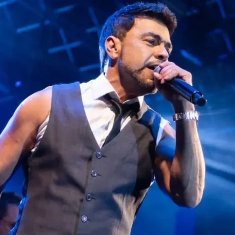 Zezé Di Camargo em show na cidade de Canhotinho (PE) Foto: Reprodução/Instagram