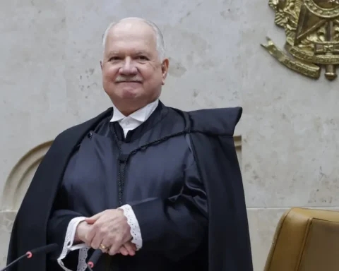 chin e Caso Banco Master: Presidente do STF endurece tom sobre Dias Toffoli