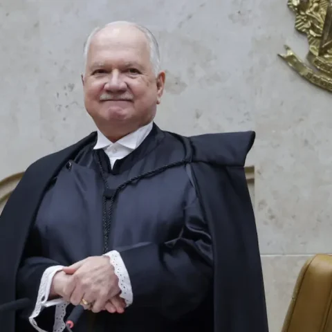 chin e Caso Banco Master: Presidente do STF endurece tom sobre Dias Toffoli