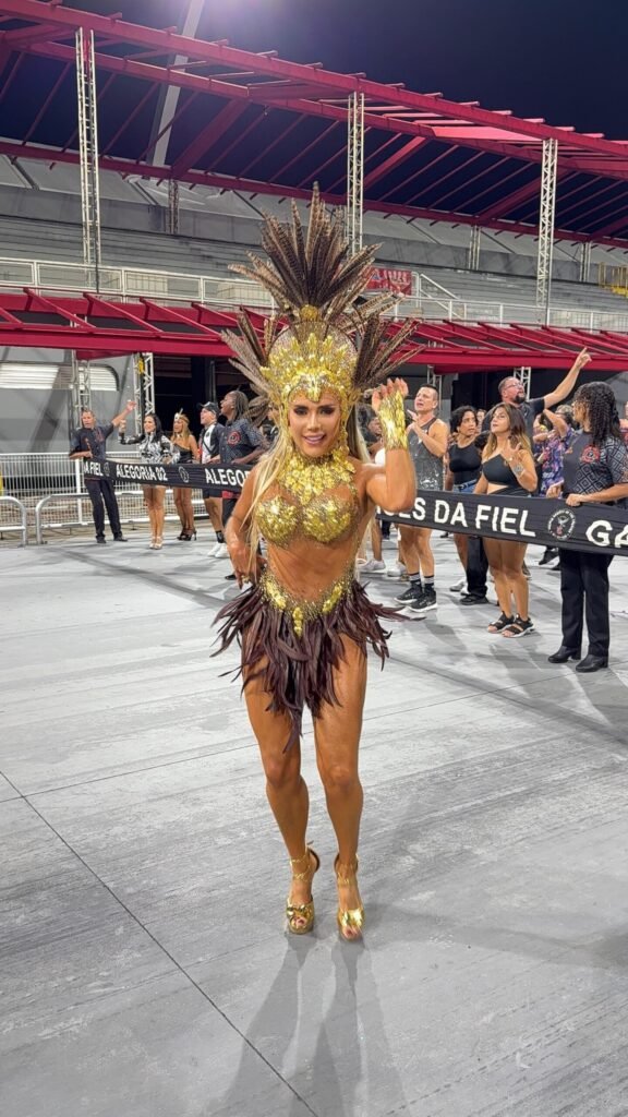 Com jornada dupla no Carnaval, Francine Carvalho posa como ‘Aurora Ancestral’ e descarta pressão: “é minha terapia”
