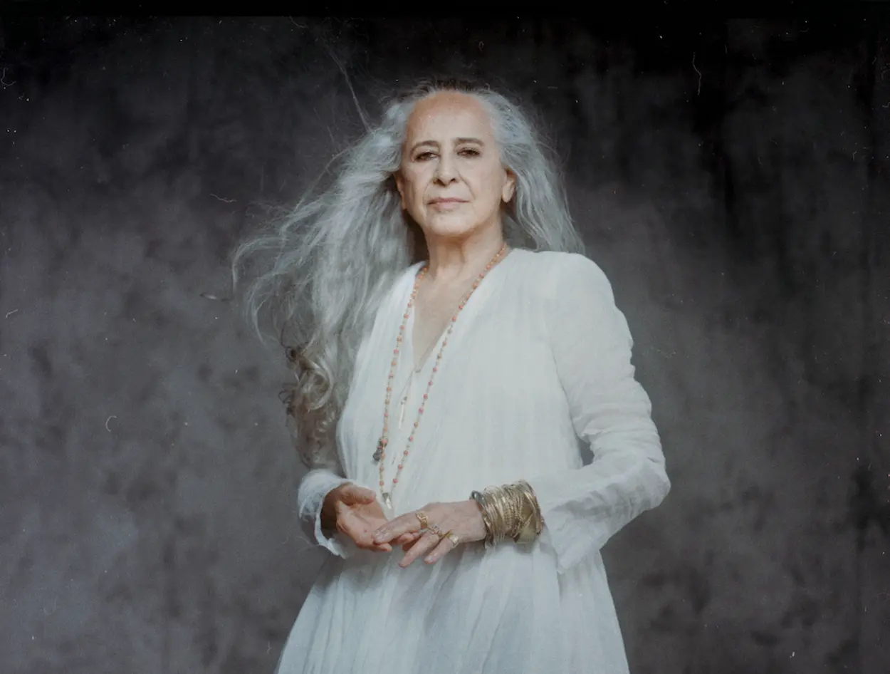 Foto Guilherme Nabhan Maria Bethânia lança single com canção de Xande de Pilares e Paulo César Feital