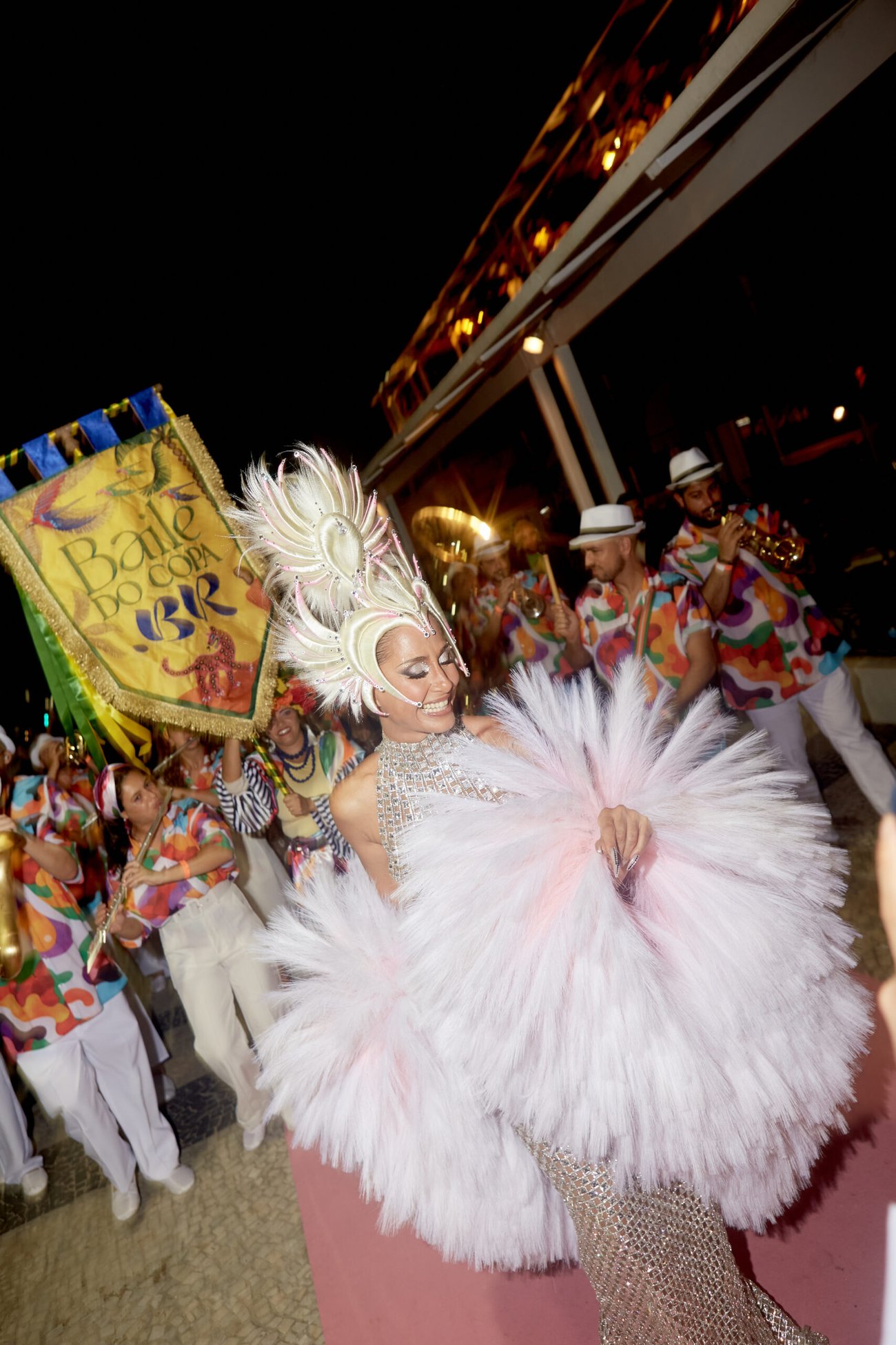 Camila Pitanga no Baile do Copacabana Palace