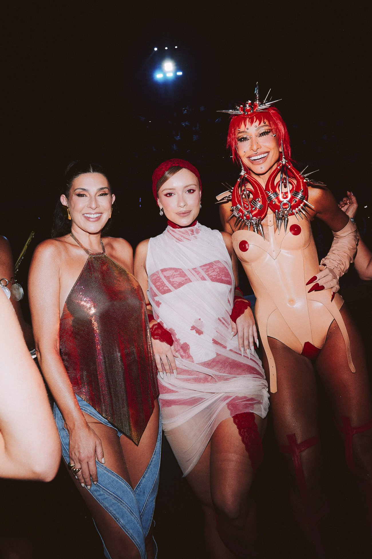 Maria Braz aposta em look de passarela no segundo dia de Sapucaí - Foto: Leografias