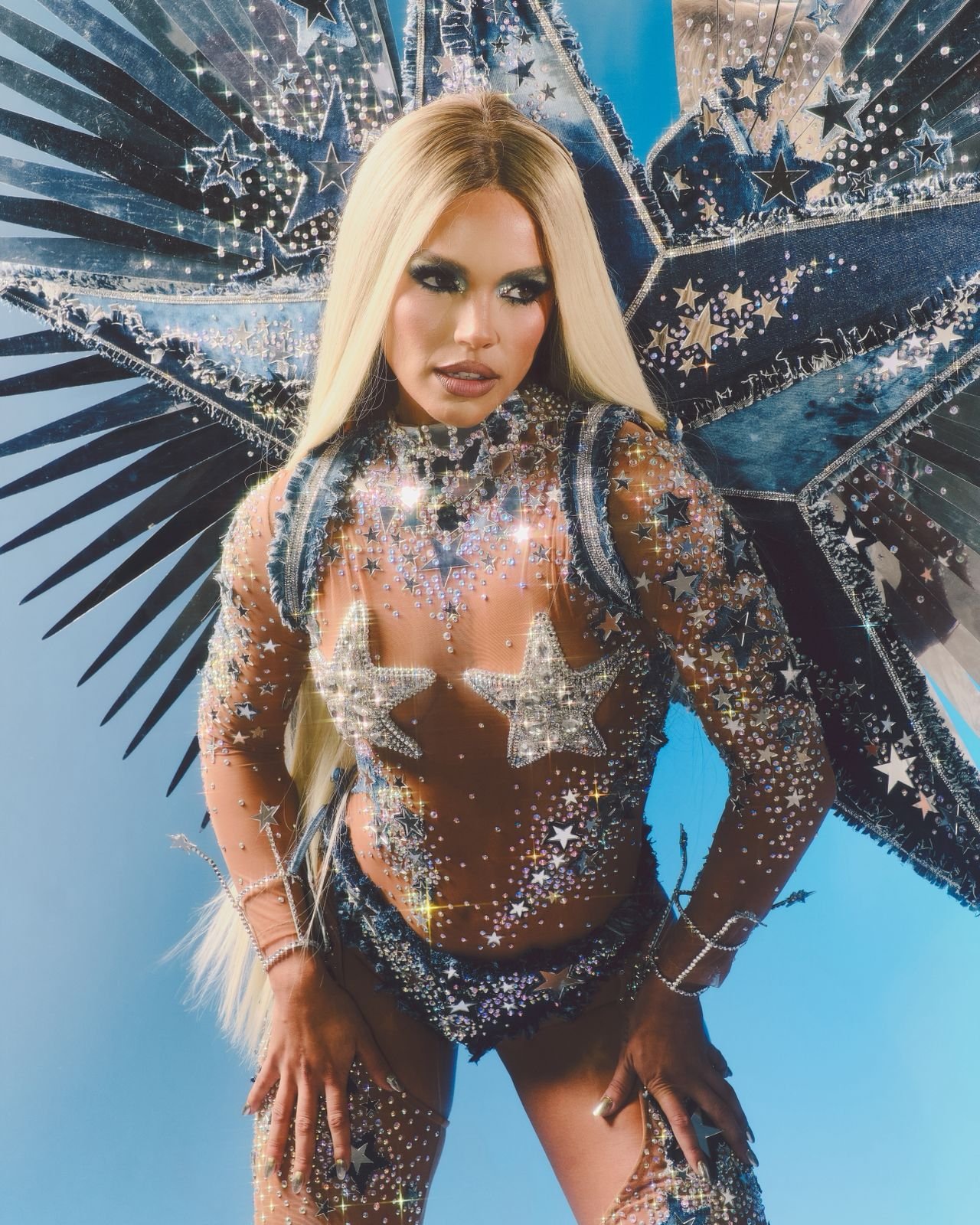 Giovana Cordeiro é Bruna Surfistinha na Porto da Pedra - Foto: @hugobarbieri