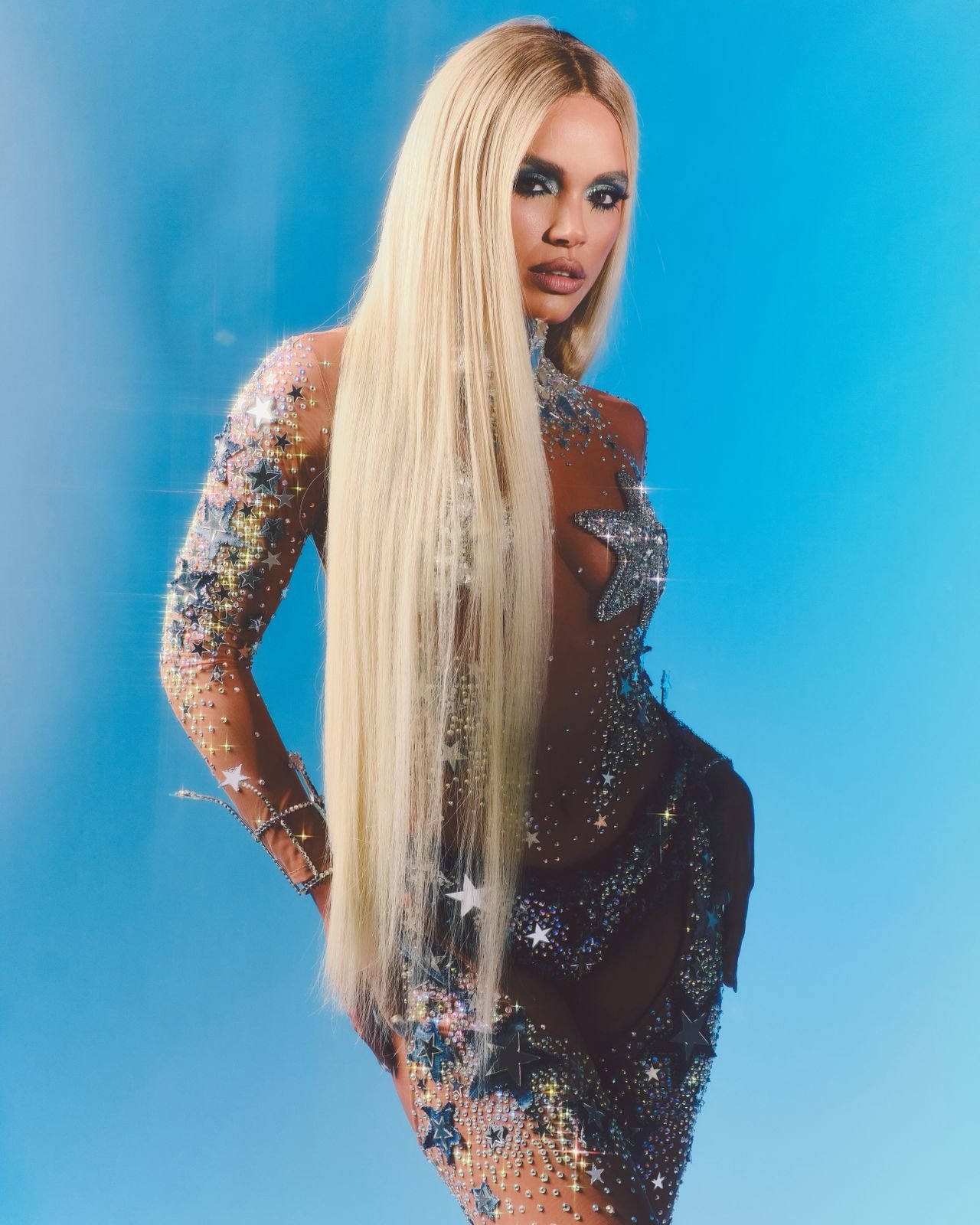 Giovana Cordeiro é Bruna Surfistinha na Porto da Pedra - Foto: @hugobarbieri