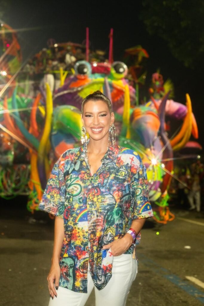 Camila Coutinho leva a potência do empreendedorismo pernambucano para o topo da Grande Rio - Rio de Janeiro, Brazil