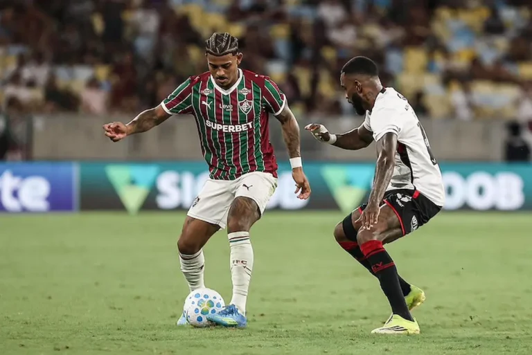 Fluminense empata com Vitória — Diário Carioca